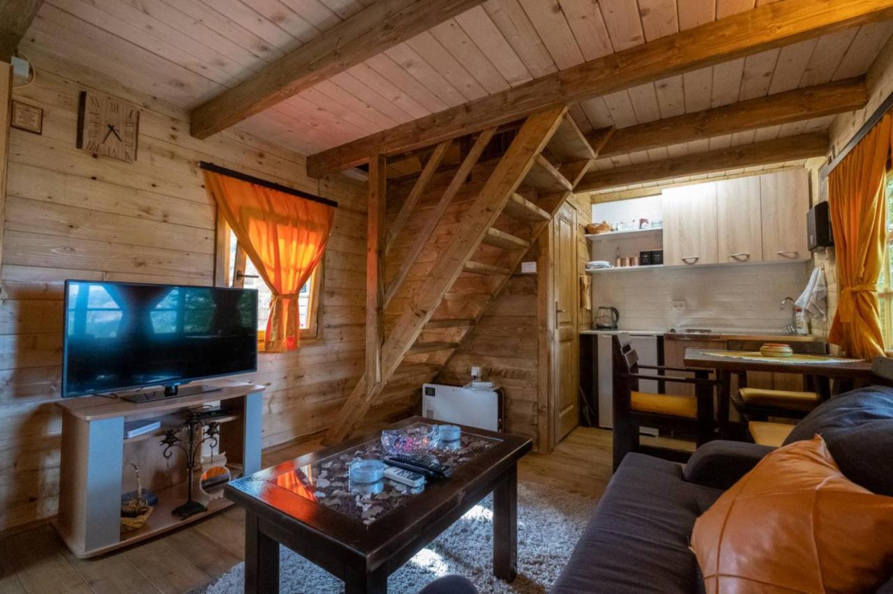 Brvnara Fairy Tale Villa Цетине Екстериор снимка