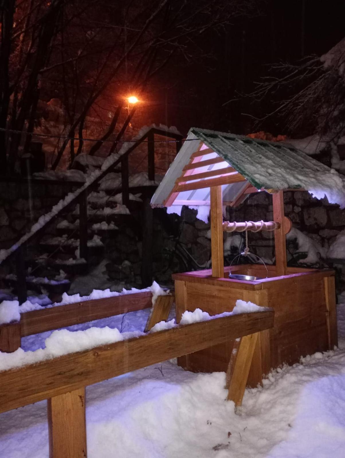 Brvnara Fairy Tale Villa Цетине Екстериор снимка
